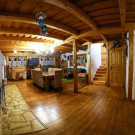 Drevenica Pod Vrskom Terchová エクステリア 写真