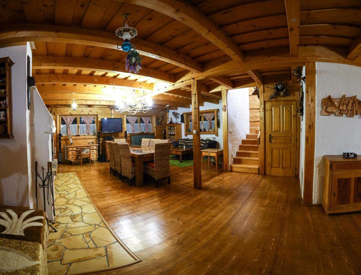Drevenica Pod Vrskom Terchová エクステリア 写真