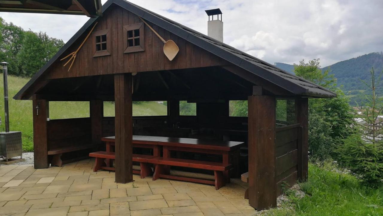 Drevenica Pod Vrskom Terchová エクステリア 写真